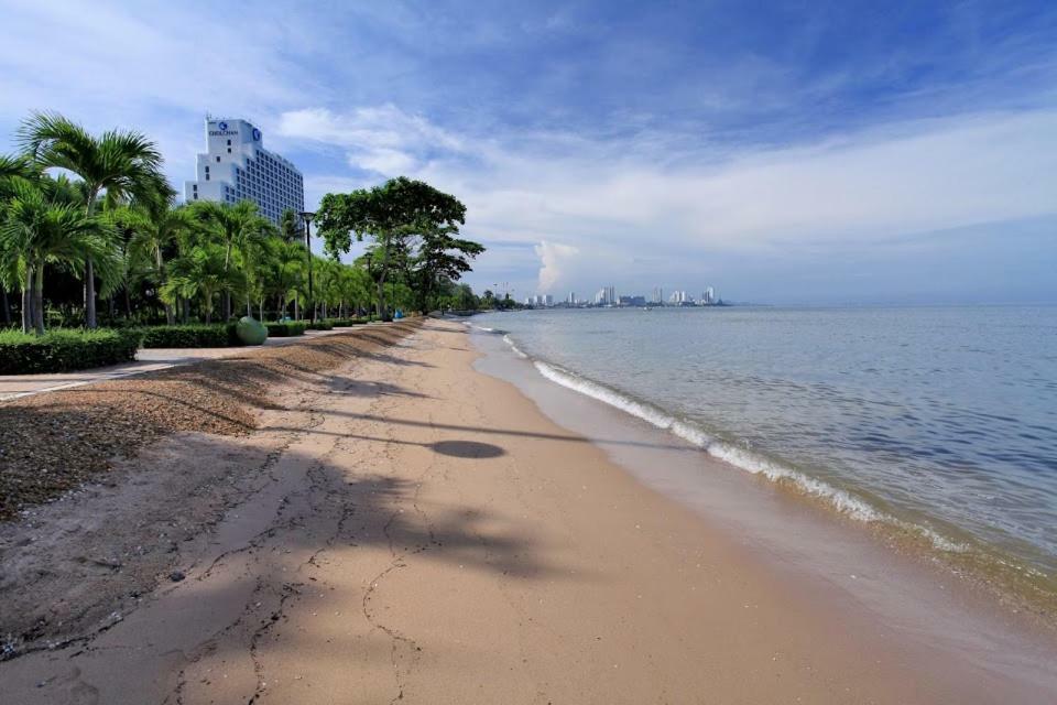 Cholchan Pattaya Beach Resort - Sha Extra Plus Naklua Exteriér fotografie