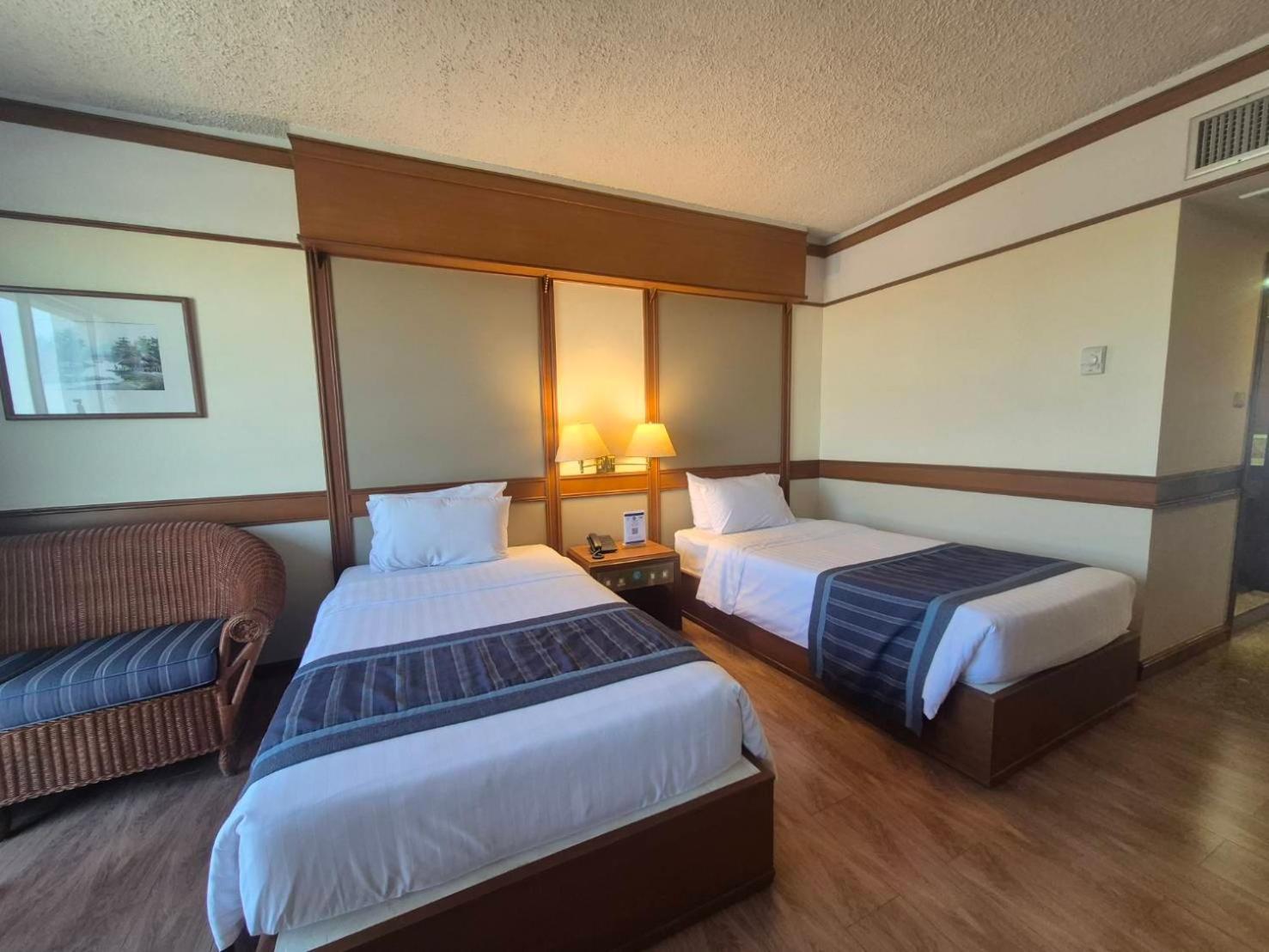 Cholchan Pattaya Beach Resort - Sha Extra Plus Exteriér fotografie