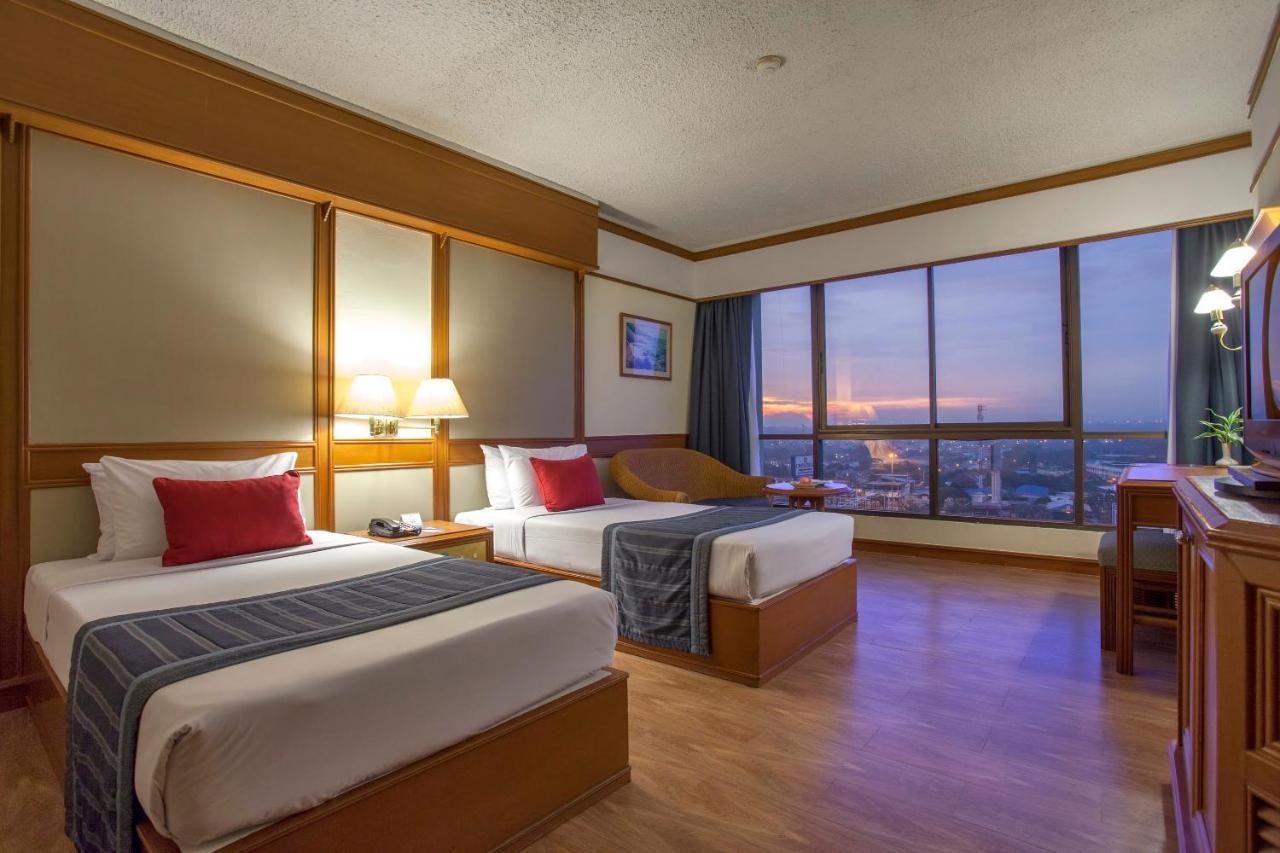 Cholchan Pattaya Beach Resort - Sha Extra Plus Exteriér fotografie Deluxe Room